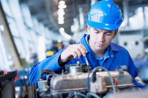 technician in English .